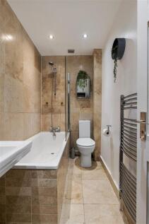 2, Queensdown Road E5