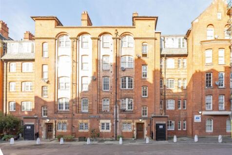 Swanfield Street, E2