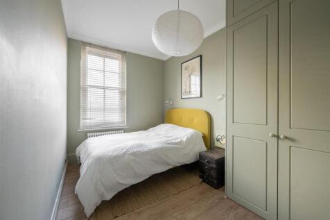 Swanfield Street, E2