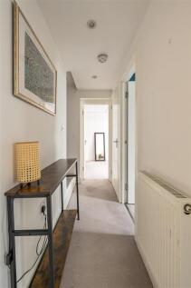 Mount Pleasant Lane, E5