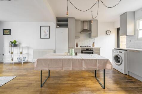 Mount Pleasant Lane, E5