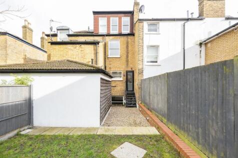 Mount Pleasant Lane, E5