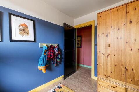Chisledon Walk, E9