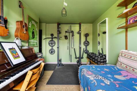 Chisledon Walk, E9