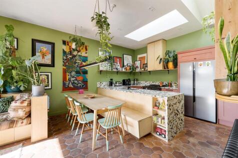 Chisledon Walk, E9