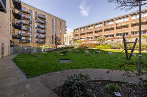 Atkins Square, E8