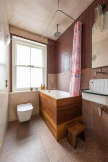 Eagle Mansions, N16