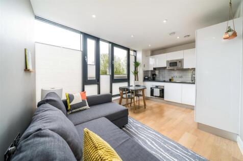 Vergers Apartments, 95, Eastway, E9
