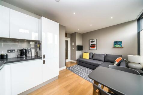 Vergers Apartments, 95, Eastway, E9
