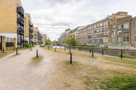 Gray Court, E1