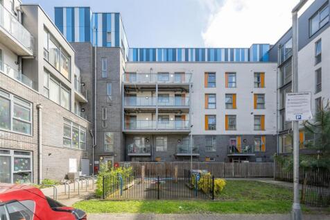 Ward Lane, E9