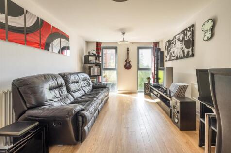Thomas Tower, Dalston Square E8
