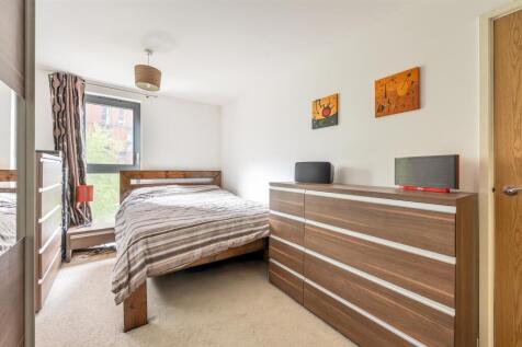 Thomas Tower, Dalston Square E8