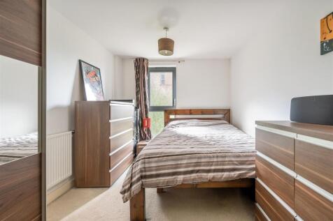 Thomas Tower, Dalston Square E8