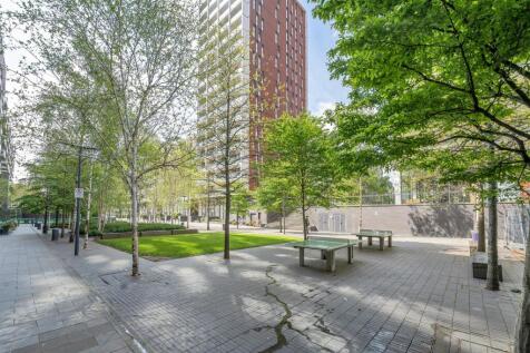 Thomas Tower, Dalston Square E8