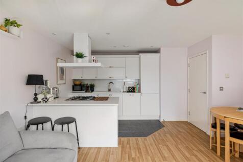 Merchant Street E3
