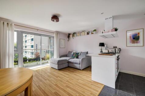 Merchant Street E3