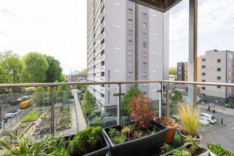 Merchant Street E3