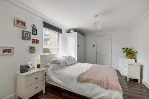 Elderfield Road, E5