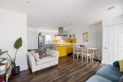 Elderfield Road, E5
