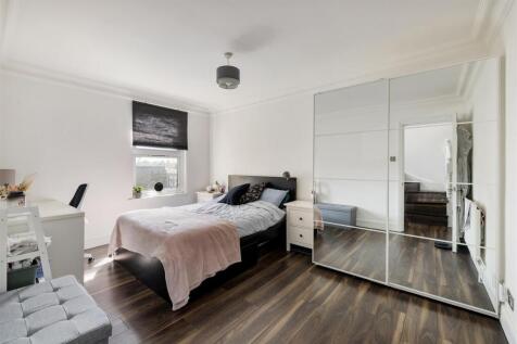 Elderfield Road, E5