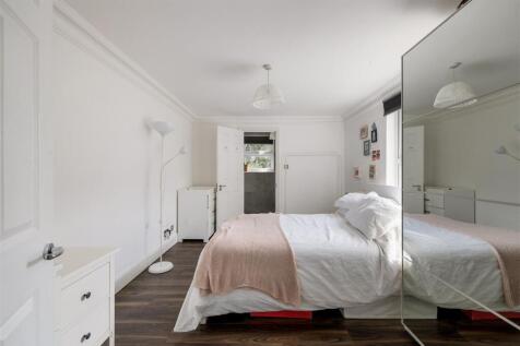 Elderfield Road, E5
