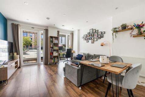 London Lane, E8
