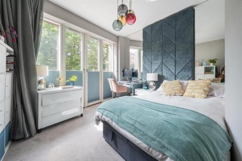 Smeed Road, E3