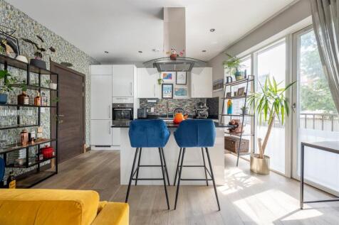 Smeed Road, E3