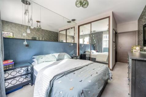 Smeed Road, E3