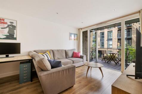Laburnum Street, E2