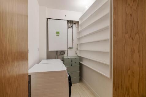 Laburnum Street, E2