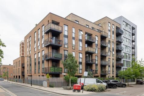 Laburnum Street, E2