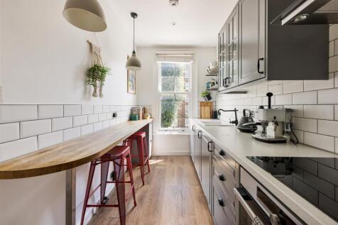 Downs Park Road, E5