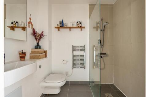 Marcon Place, E8