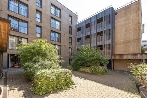 Marcon Place, E8