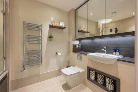 Bathroom-2.jpg