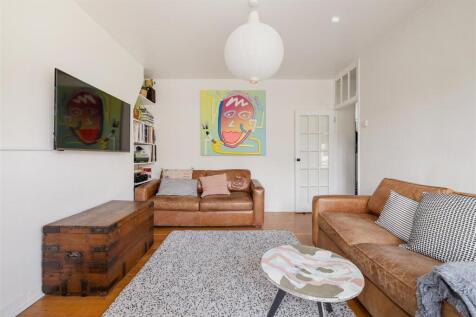 Pembury Road, E5
