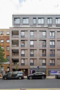 Alie Street, E1