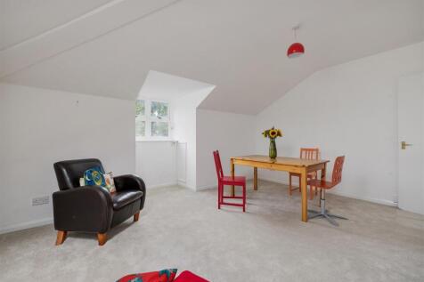 Kenninghall Road E5