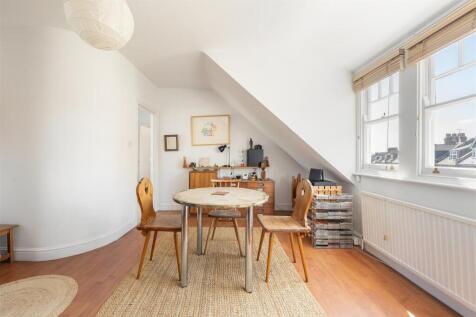 Living-Area-2.jpg