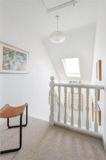Hallway-1.jpg
