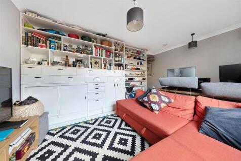 Lansdowne Drive, E8