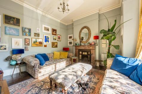 Gunton Road, E5