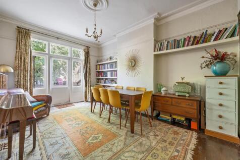 Gunton Road, E5