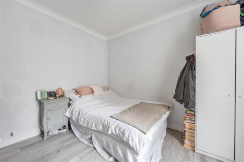 Shacklewell House, E8