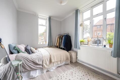 Shacklewell House, E8