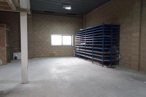 U17_Warehouse_rear_1
