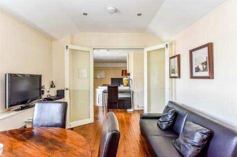 5, 49 Elvaston Place-5 - photo 2.jpg