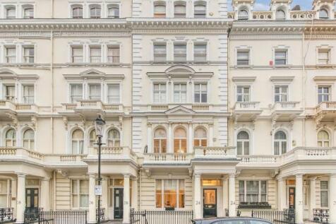 24 Queen&#39;s Gate Terrace Ext 2016.JPG